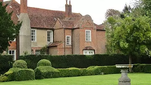 West Horsley Place
